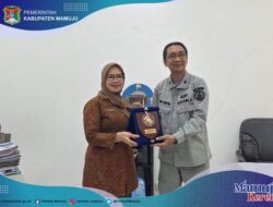 Badan Keamanan Laut Republik Indonesia (Bakamla RI) melakukan kunjungan kerja ke Kabupaten Mamuju