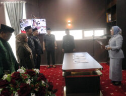 Bupati Mamuju Melantik 3 Pejabat Administrator Lingkup Pemkab Mamuju