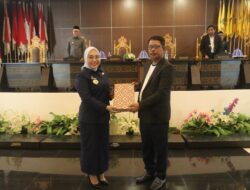 Bupati Serahkan Rancangan KUA PPAS Tahun 2027