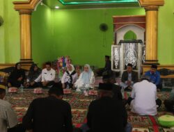 Bupati Mamuju Hadiri Maulid Nabi di Desa Bonda, Singgung Pengembangan Transmigrasi dan Kampung Nelayan